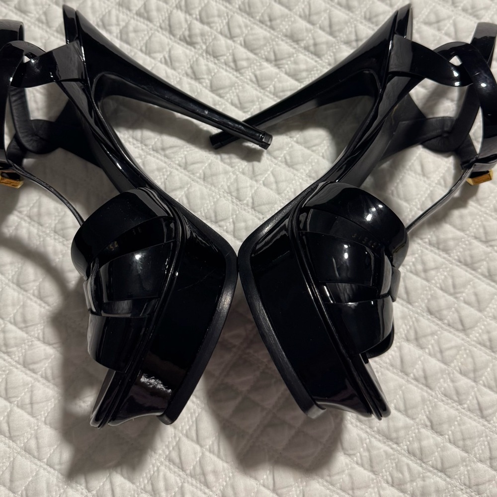 Saint Laurent Black Platform Sandals with Strappy Design - Picture 7 of 14